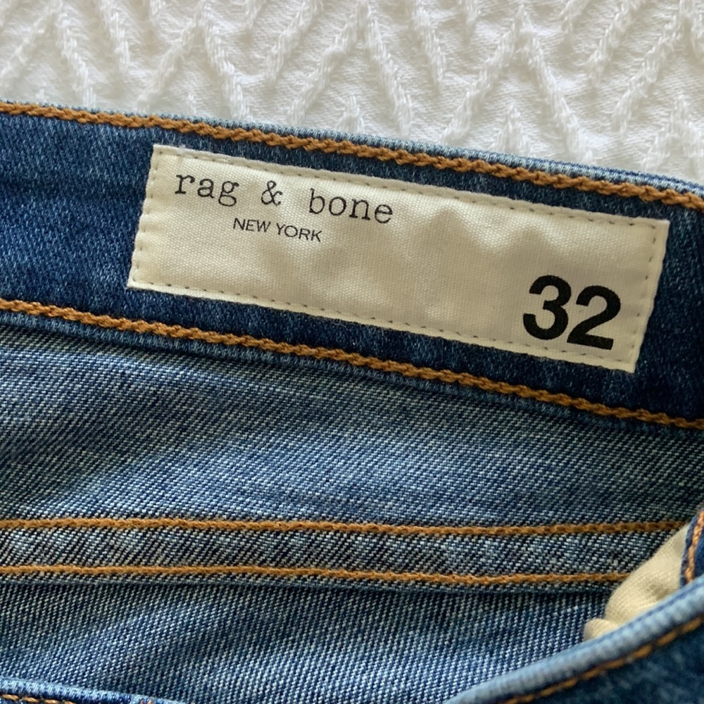rag & bone New York Dre Low-Rise Slim Boyfriend Jeans - Picture 3 of 7